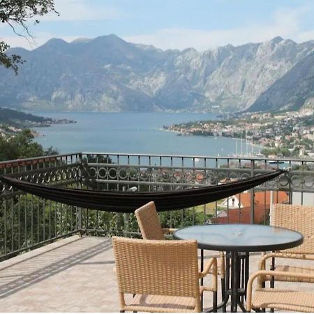 3-Bedroom Apartment With Panoramic Bay Views Kotor Kültér fotó