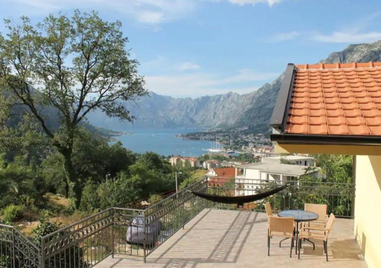3-Bedroom Apartment With Panoramic Bay Views Kotor Kültér fotó