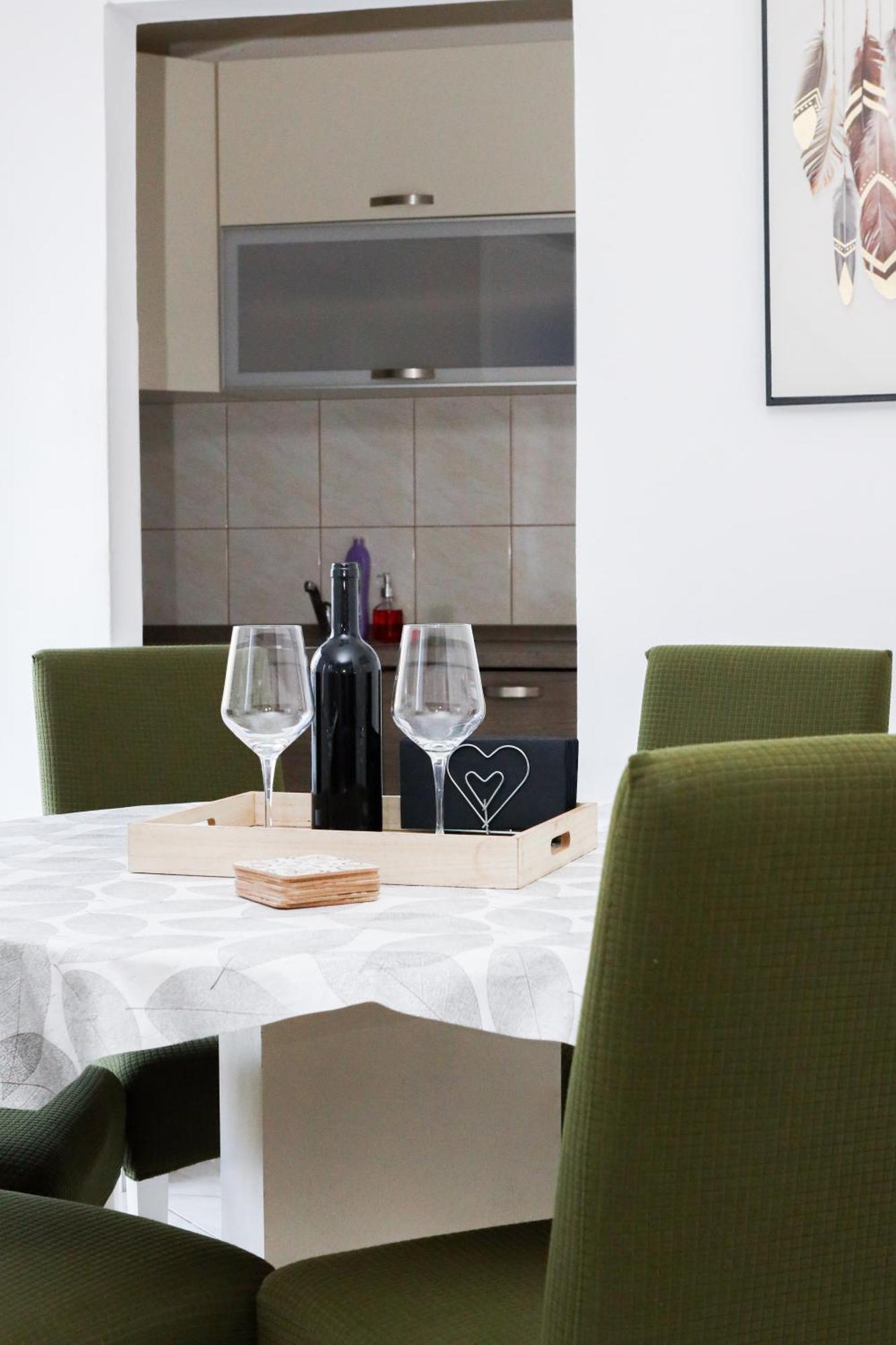 3-Bedroom Apartment With Panoramic Bay Views Kotor Kültér fotó